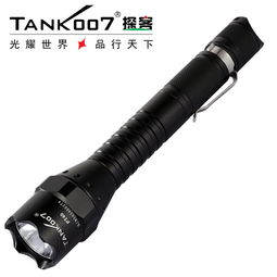 軍用LED強(qiáng)光手電筒 多渠道購買與正確使用方法詳解